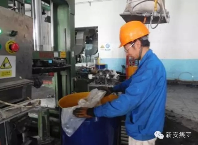 1462073334894109HBYP.jpg 640.webp (11).jpg